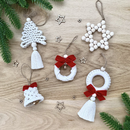 Décorations de Noël en macramé
