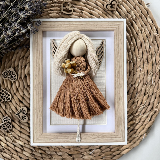 Poupée en macramé 39