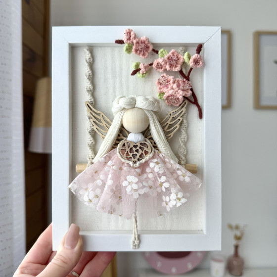 Poupée en macramé 45