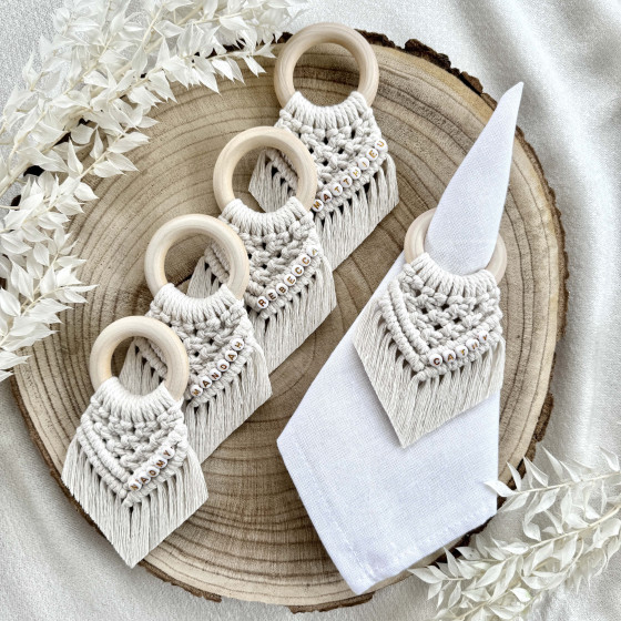 Ronds de serviette en macramé personnalisés
