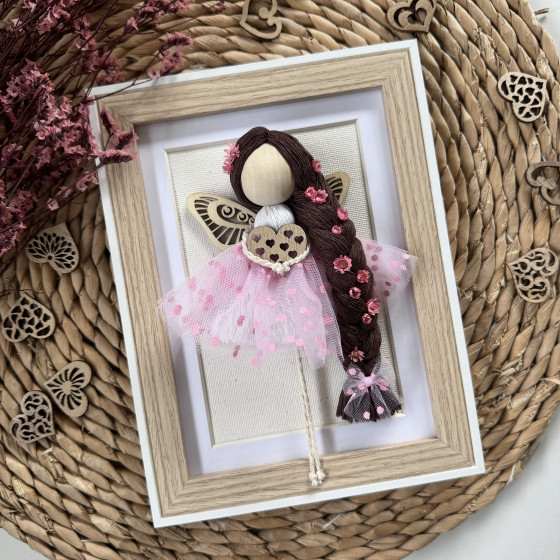 Poupée en macramé 46