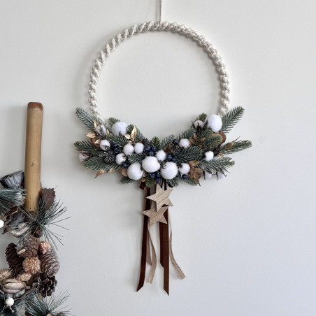 Couronne de Noël en macramé (marron/blanc/doré)