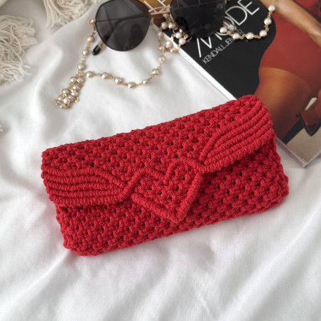 Étui à lunettes en macramé